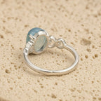 Verstellbarer Ring "Meereskristall" aus Aquamarin 