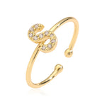 Verstellbarer personalisierter Ring mit Initiale s