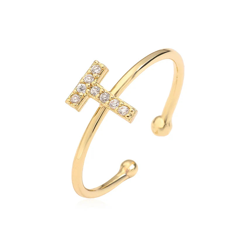 Verstellbarer personalisierter Ring mit Initiale t