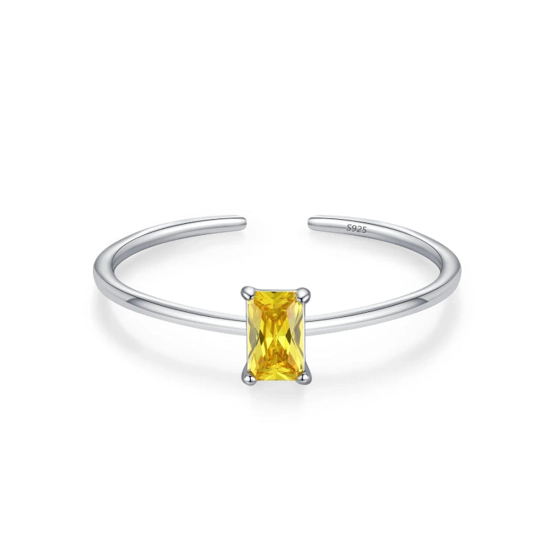 Ring mit farbigem Zirkon-Geburtsstein