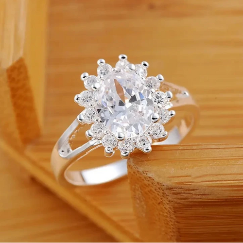 Blumenring mit Kristall
