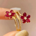 Ring mit roten Blumen und Zirkonia