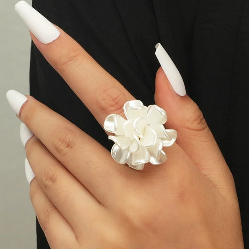 Ring Großer Weißer Blumenring