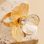Ring Großer zarter Blumenring Gold