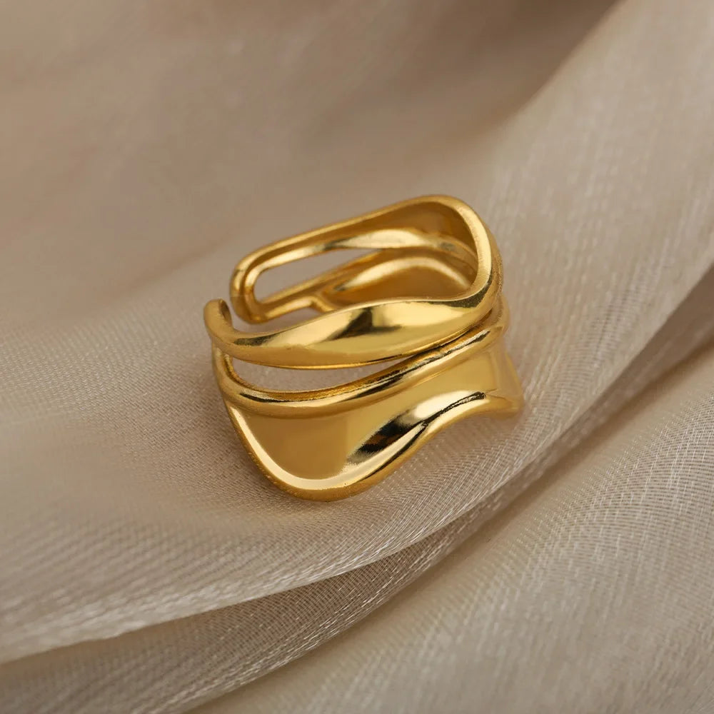 Ring im Wassertropfen-Stil Gold