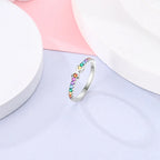 Regenbogenring mit Unendlichkeitssymbol