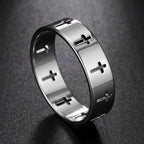 Ring mit ausgeschnittenem Kreuz Silber