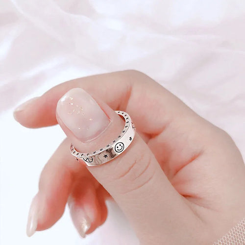 Ring mit Astrologie-Sternen