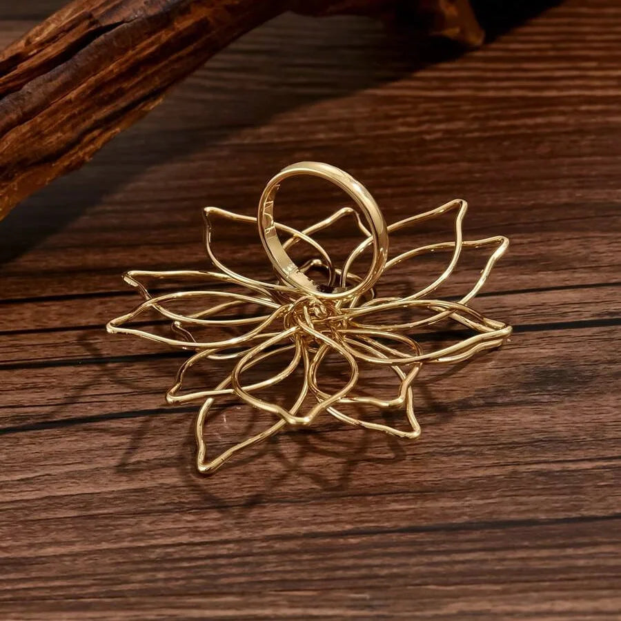 Ring mit großer Blume
