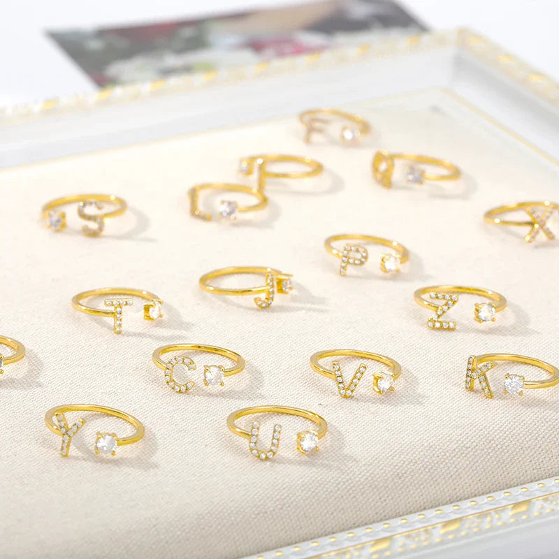 Personalisierter Ring mit Initiale