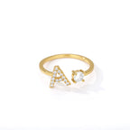 Personalisierter Ring mit Initiale a