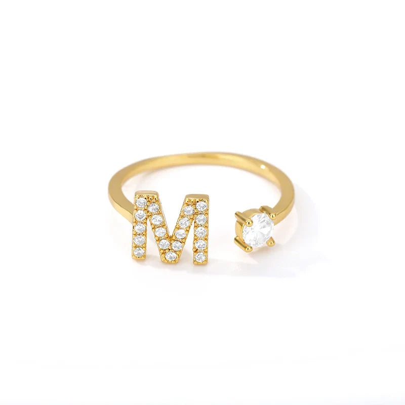 Personalisierter Ring mit Initiale m