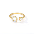 Personalisierter Ring mit Initiale o