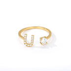 Personalisierter Ring mit Initiale u