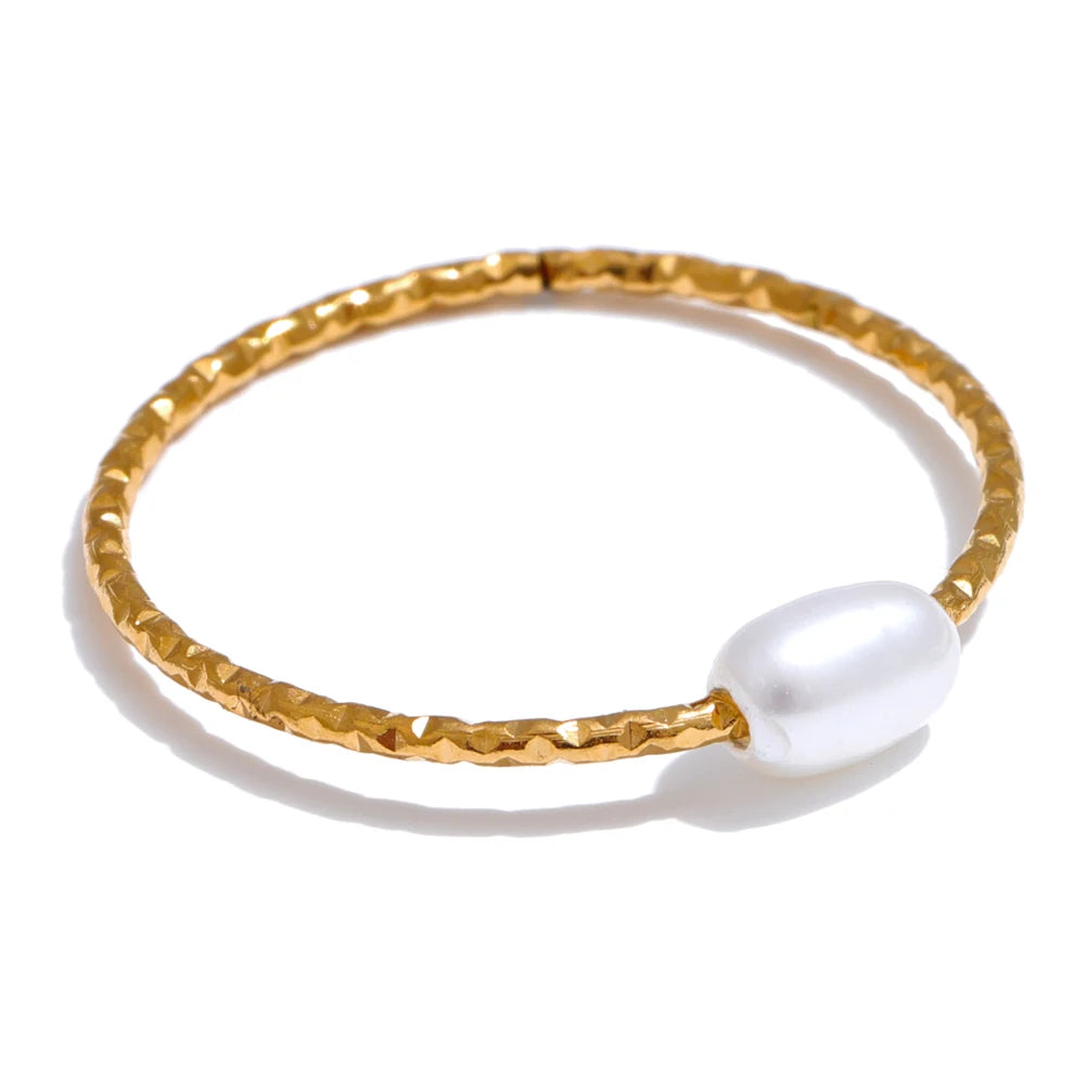 Ring mit Süßwasserperle Gold