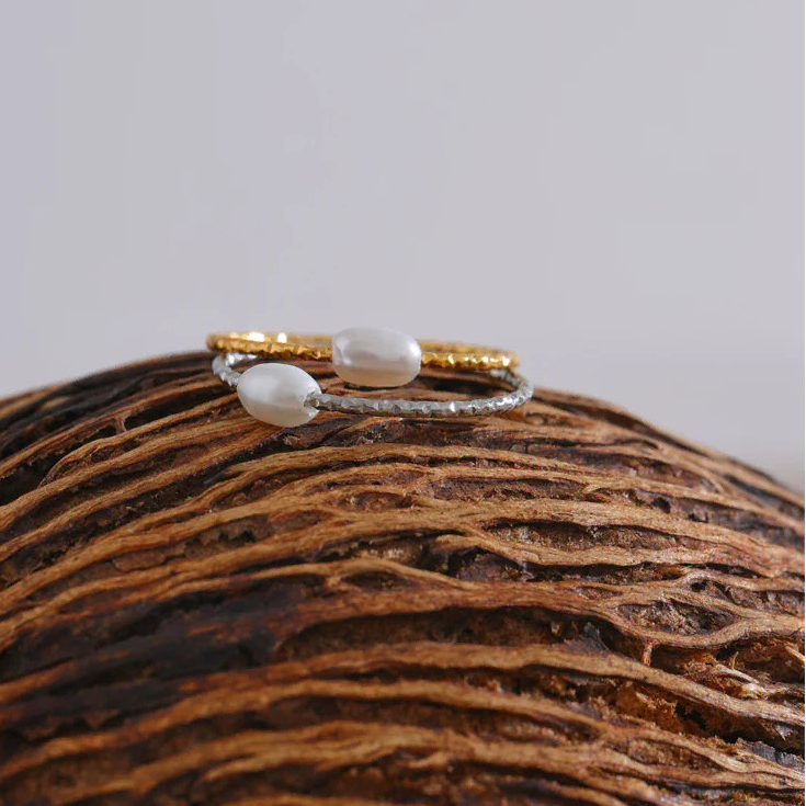 Ring mit Süßwasserperle