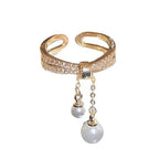 Ring mit hängenden Perlen