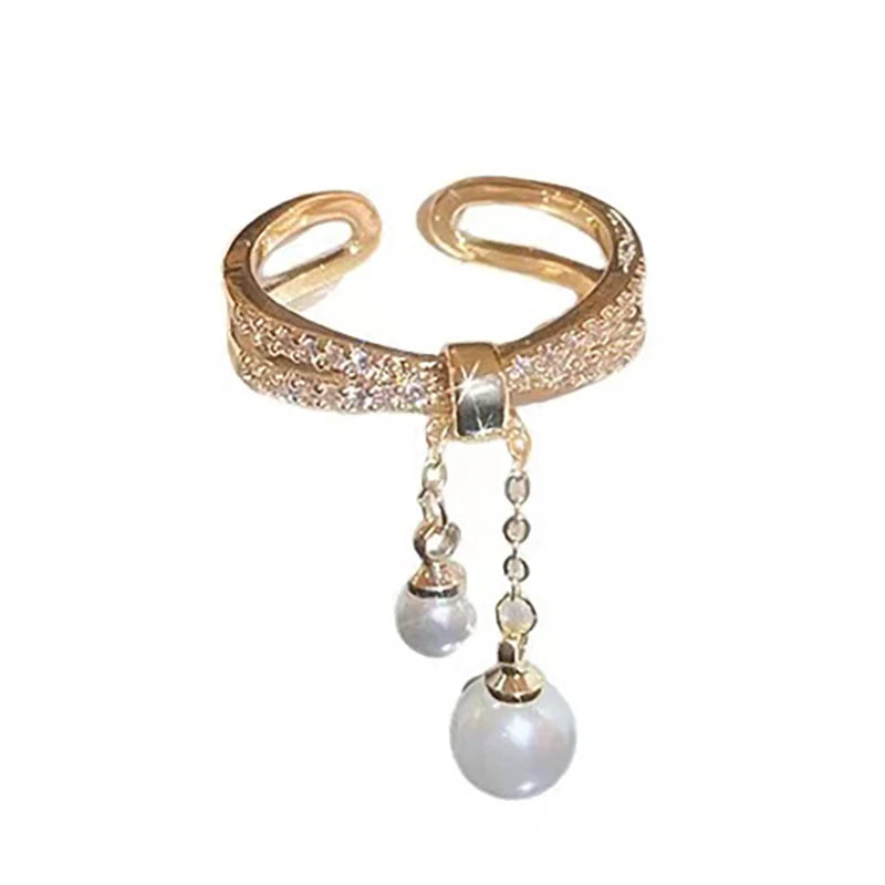 Ring mit hängenden Perlen