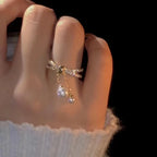 Ring mit hängenden Perlen