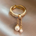 Ring mit hängenden Perlen