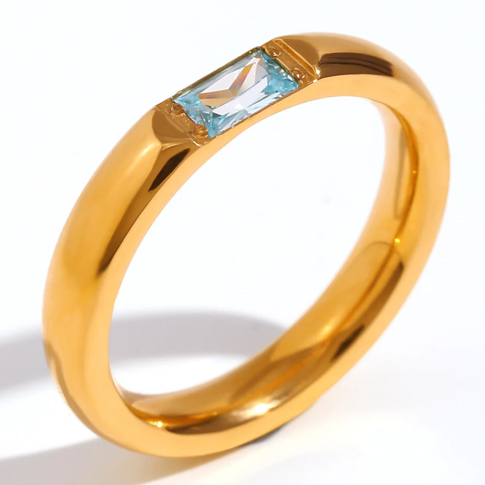 Fingerring mit gefasstem Geburtsstein für Damen März
