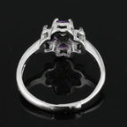Ring mit vierblättrigem Kleeblatt aus Amethyststein