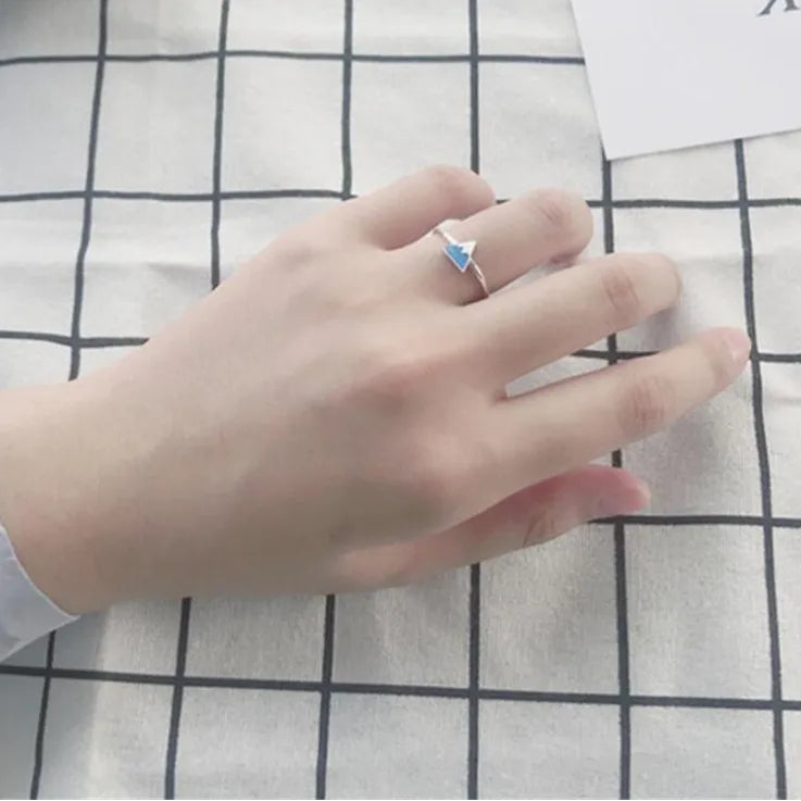 Ring mit Eisberg-Dreieck