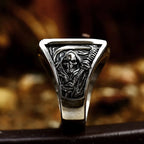 Quadratischer Ring mit Totenkopf