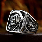 Quadratischer Ring mit Totenkopf