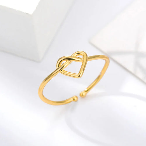 Ring mit verschlungenem Herz Gold