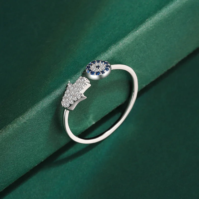 Schutzring für Damen mit arabischer Fatma-Hand in Silber und Blau