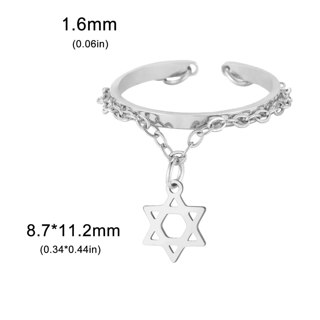Design-Ring mit dem <span data-glossary-id="star_of_david">Davidstern</span>, jüdisches Symbol, Silber