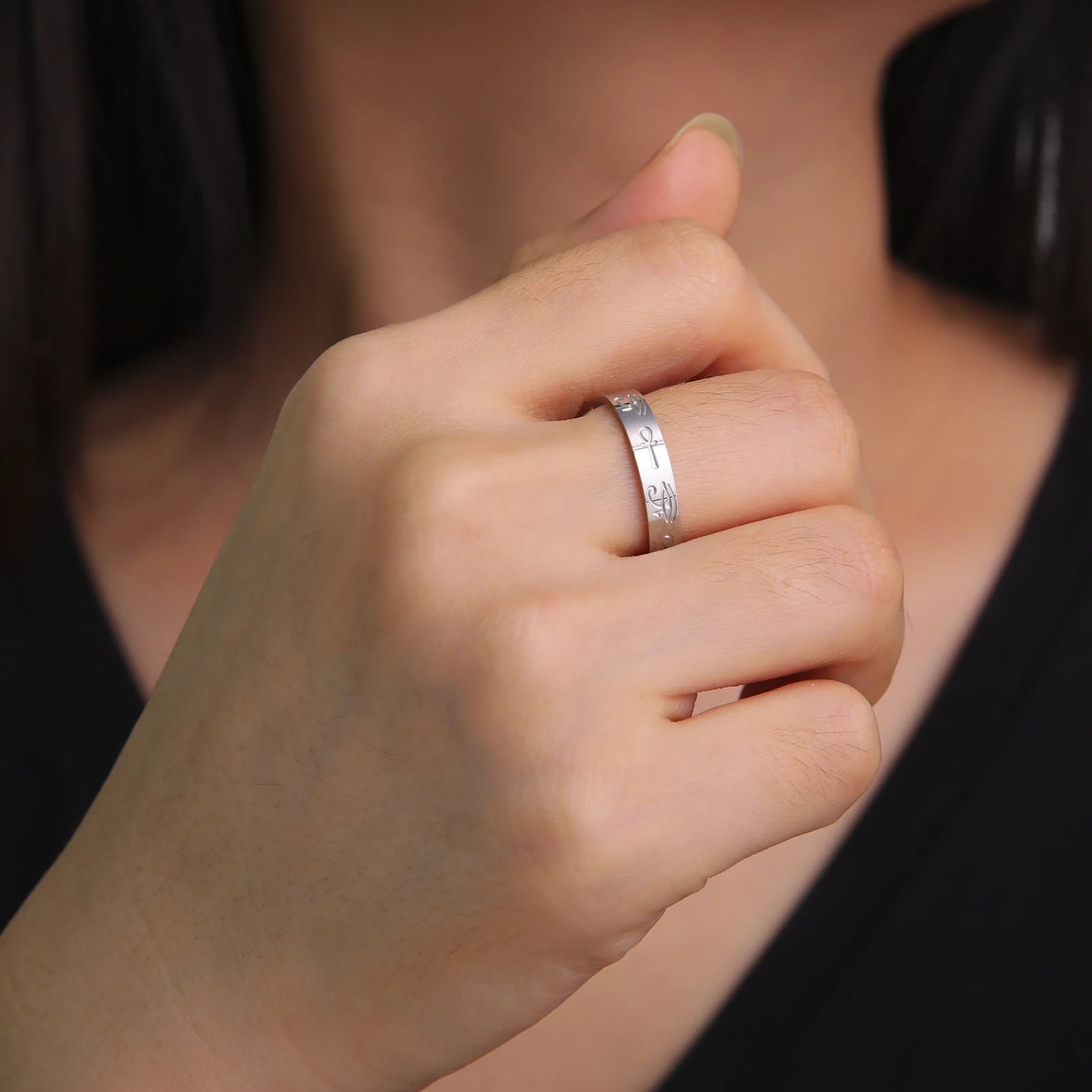 Ägyptischer Ring für Damen aus Silber
