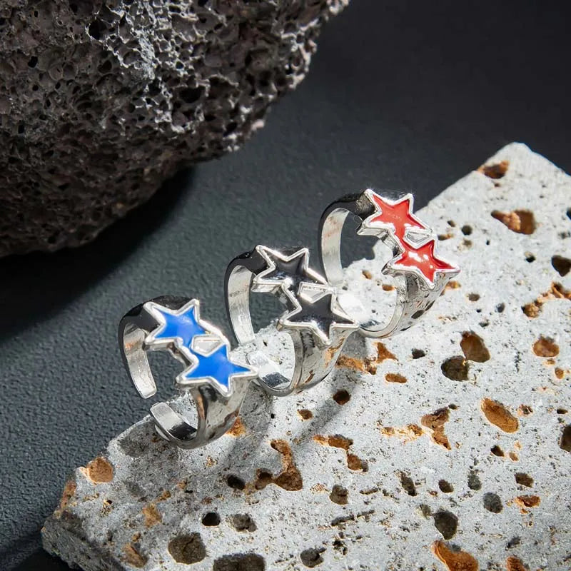 Offener Ring mit Zwillingssternen im Retro-Streetwear-Stil Rot