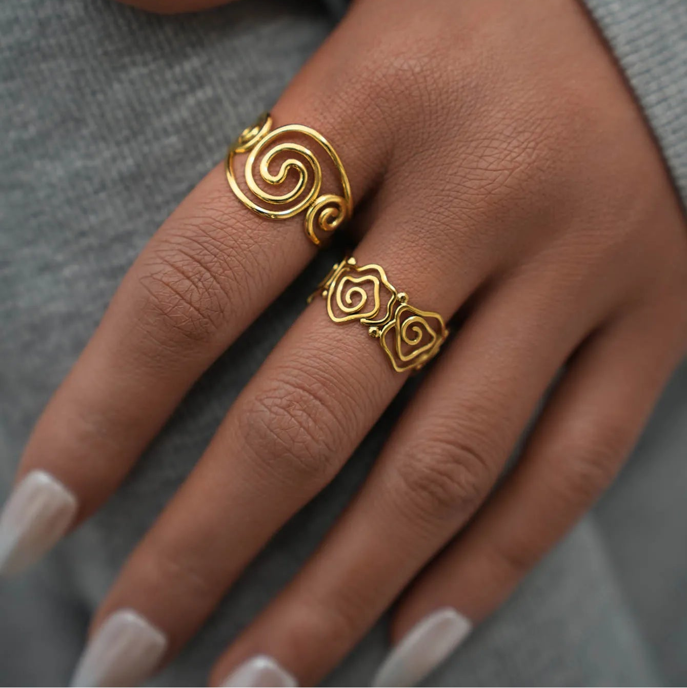 Feiner vergoldeter Spiralring