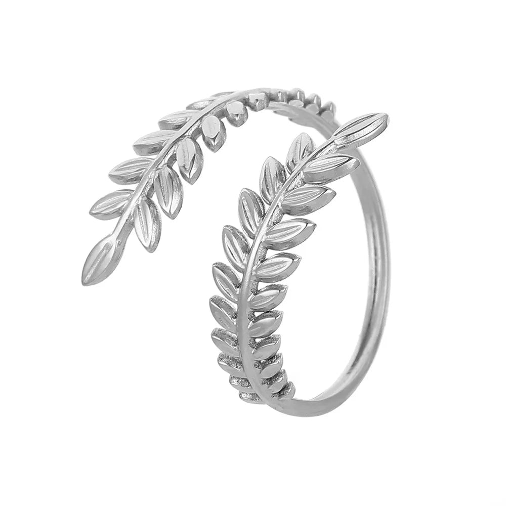 Herbstlicher Lorbeerblatt-Ring Silber