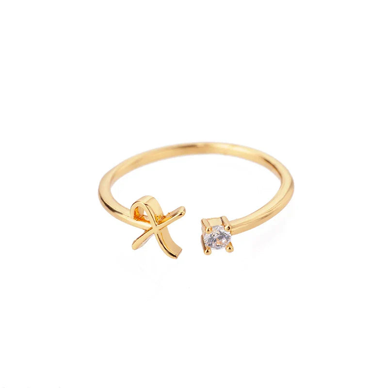 Feiner Damenring personalisiert mit Initiale x