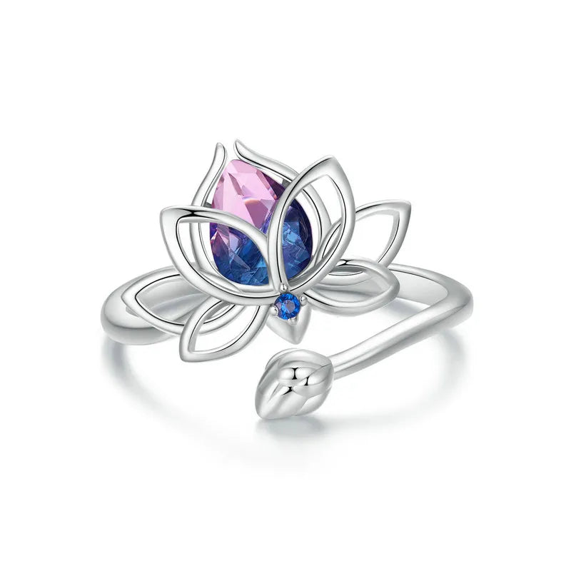 Lotusblumenring aus Kristall