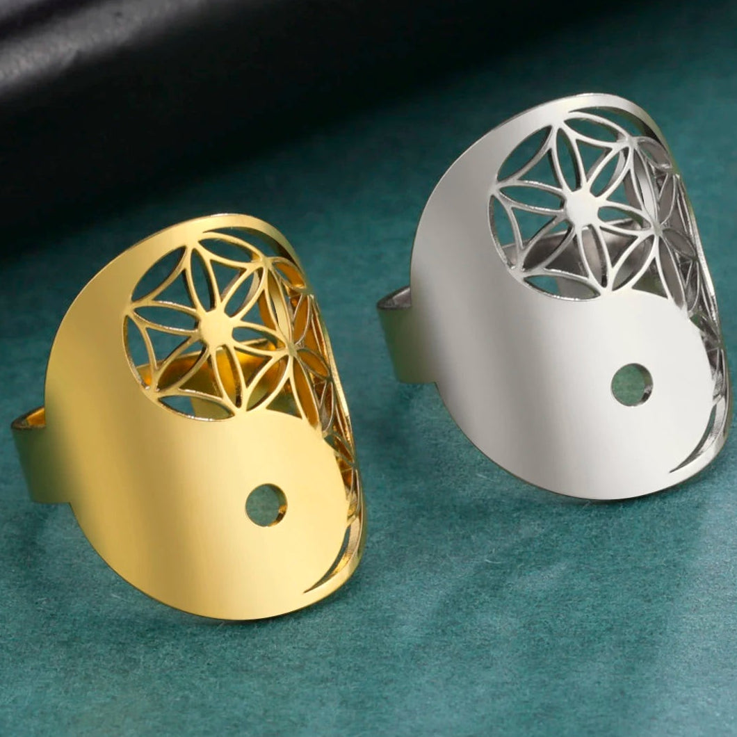 Geometrischer Yin Yang Ring Gold