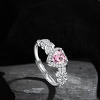 Ring mit Lorbeer und Herz