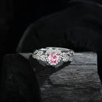 Ring mit Lorbeer und Herz
