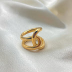 Origineller Ring mit Knoten, Gold