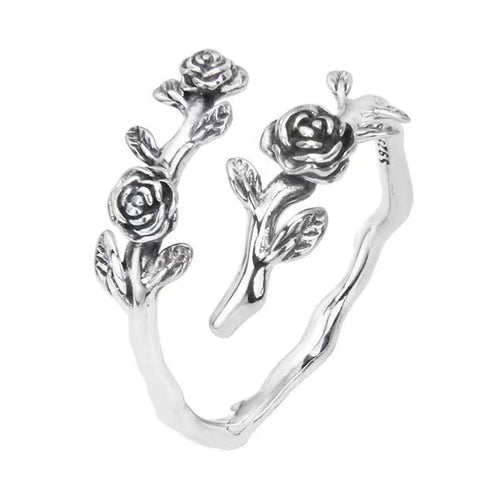 Ring mit verflochtenen Rosen, Altsilber