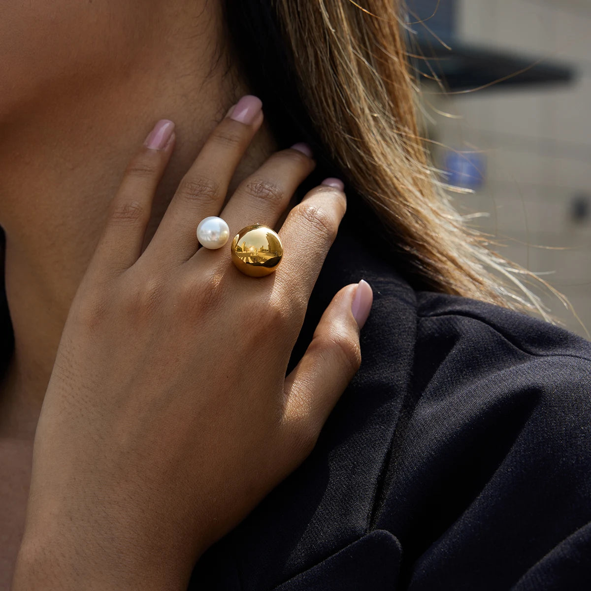 Offener Ring mit doppelter Perle