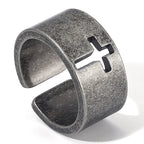 Offener Ring mit patinierendem Kreuz