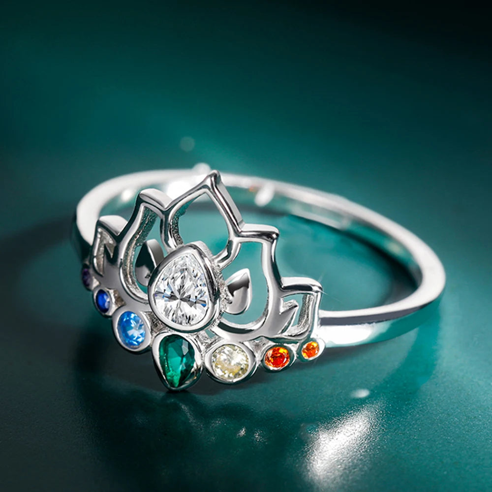 Ring mit 7 Chakra-Stein Lotusblume 