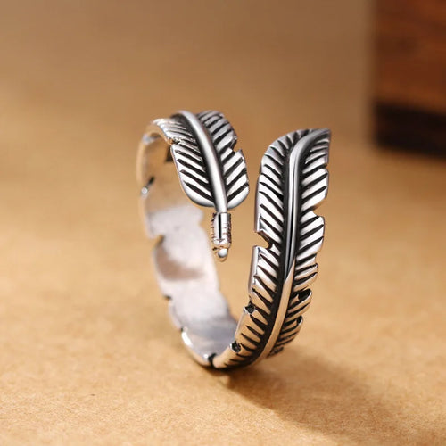 Silberfarbener Feder-Ring für Damen