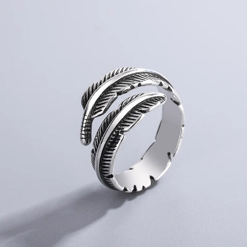 Ethnischer Damenring mit Federdesign
