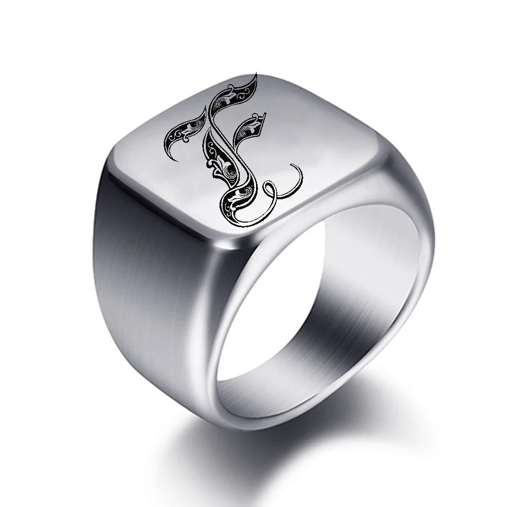 Breiter Herrenring mit Initiale f