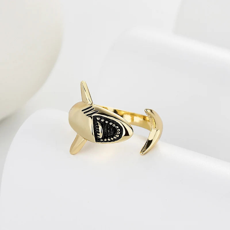 Hai-Ring für Damen Gold